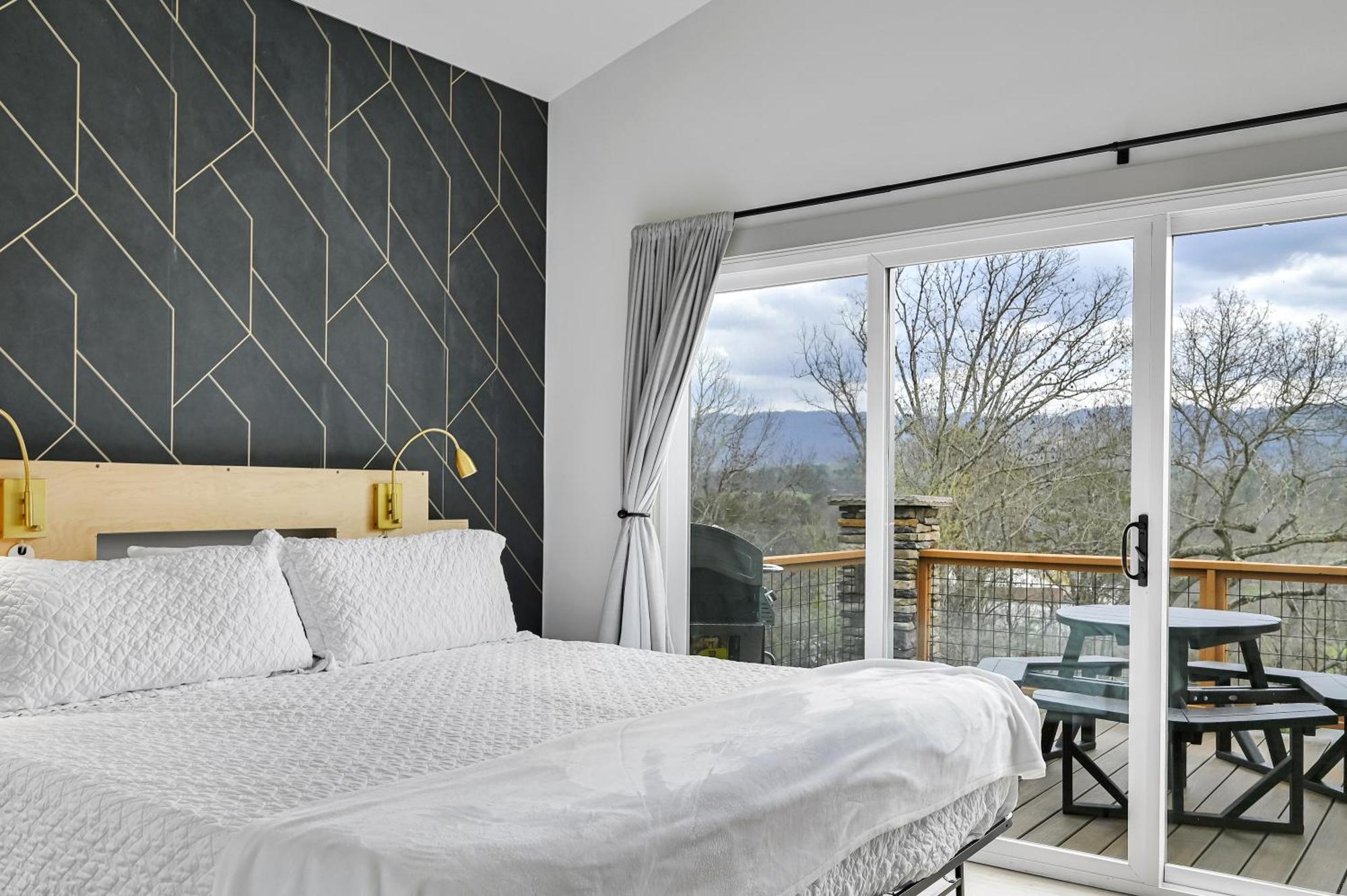 Mon Tresor, Modern Mountain Views With Deck Weaverville Exterior foto