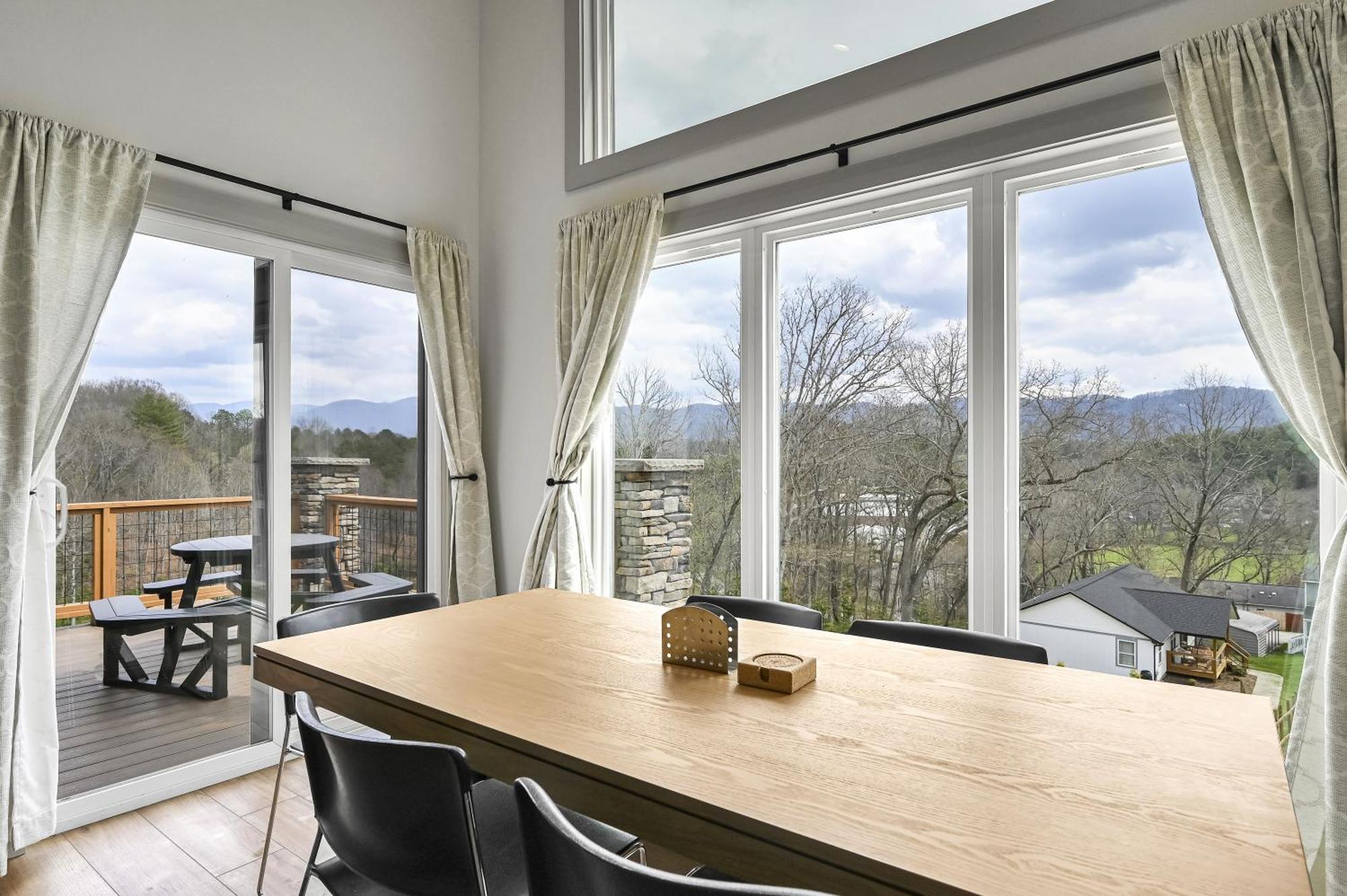 Mon Tresor, Modern Mountain Views With Deck Weaverville Exterior foto